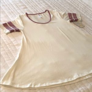 NWT LuLaRoe Perfect T